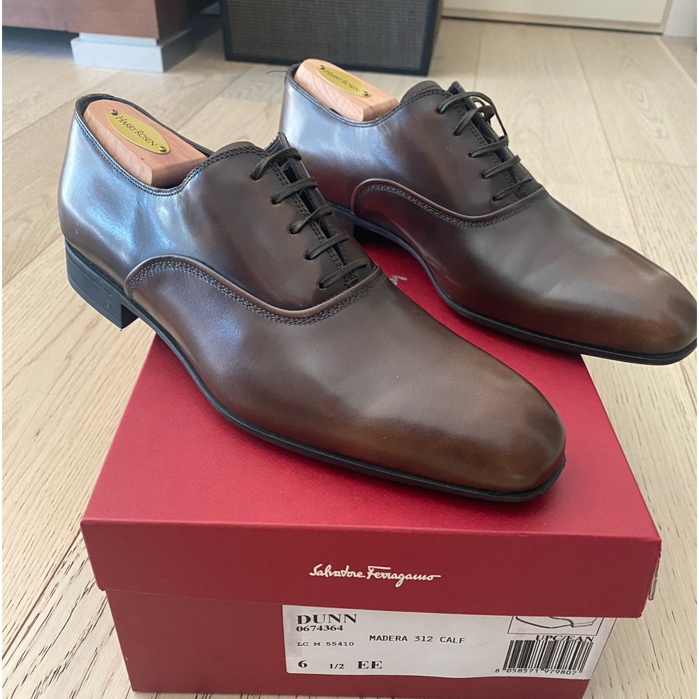 Authentic Salvatore Ferragamo -Leather Dunn Oxford Never Been Worn!!